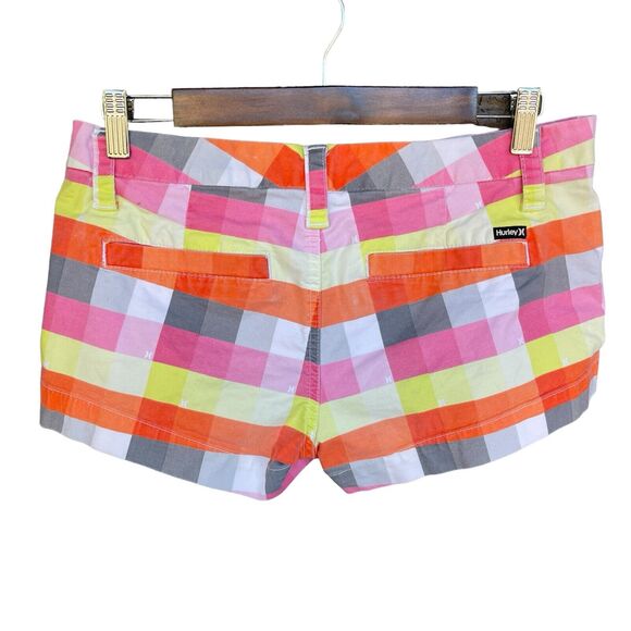 Hurley Juniors Short Shorts Size 9 Multicolor‎ Flat Front Low Rise Y2K Rainbow - Picture 2 of 10